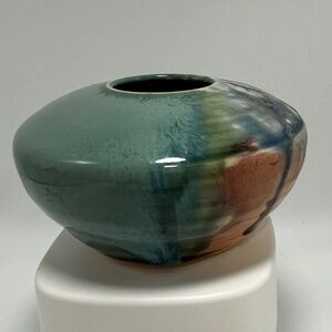 Handmade , turned pottery vase. Signed.